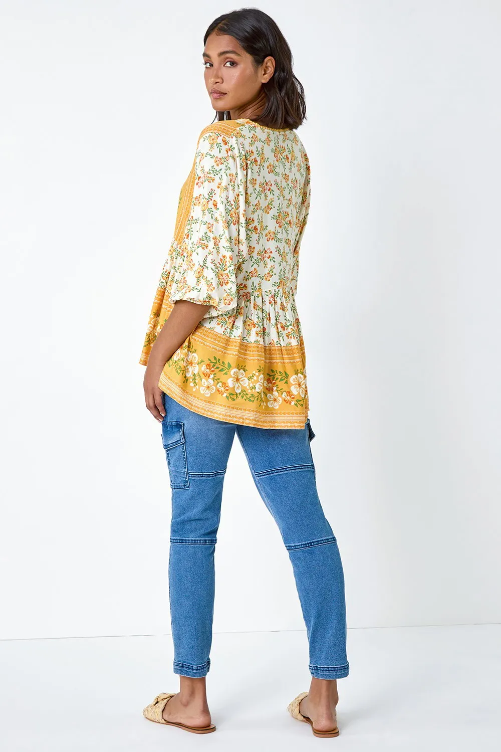 Floral Border Print V-Neck Overshirt 4 Floral Border Print V-Neck Overshirt
