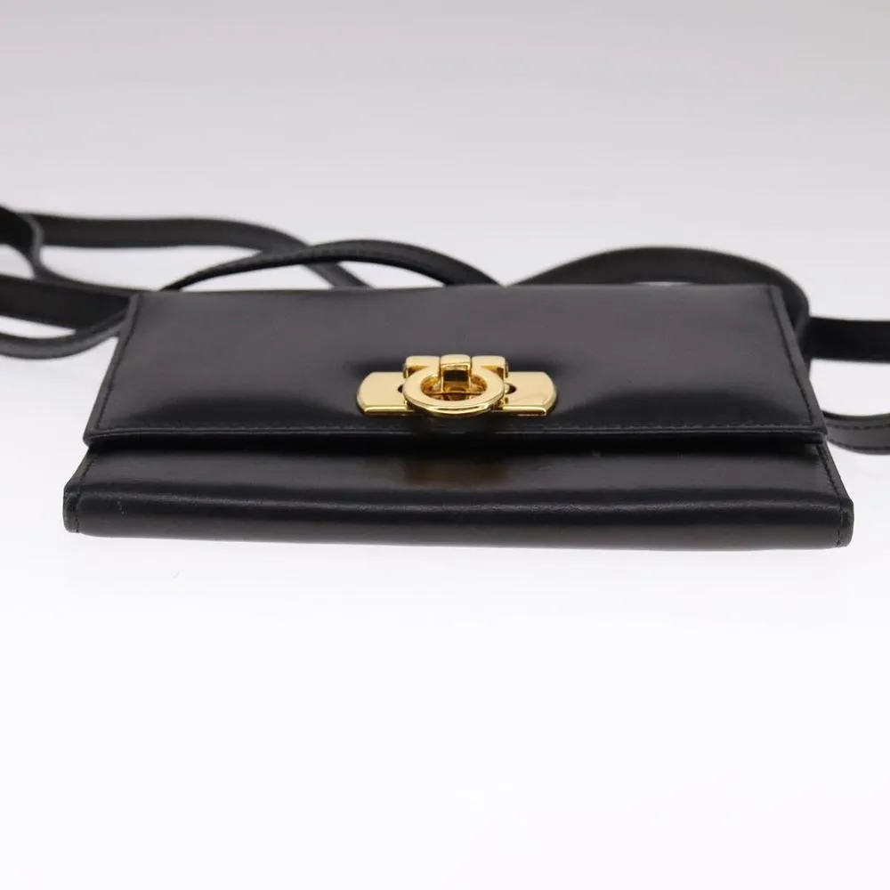 Preloved Leather Wallet with Clasp- Gold Wallets 6 Preloved Leather Wallet with Clasp- Gold Wallets