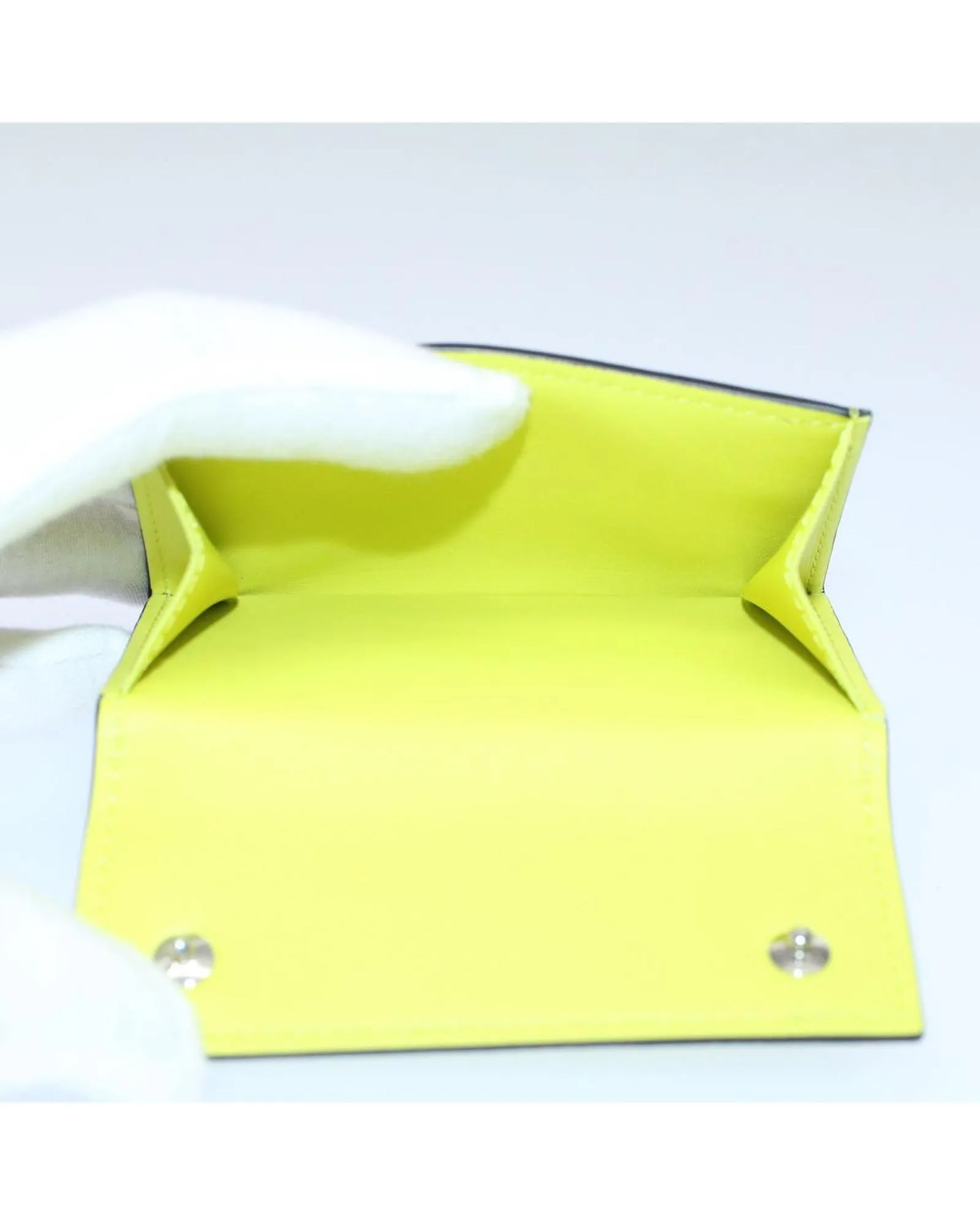 Preloved Compact Trifold Wallet Lime Green- Jaune 9 Preloved Compact Trifold Wallet Lime Green- Jaune