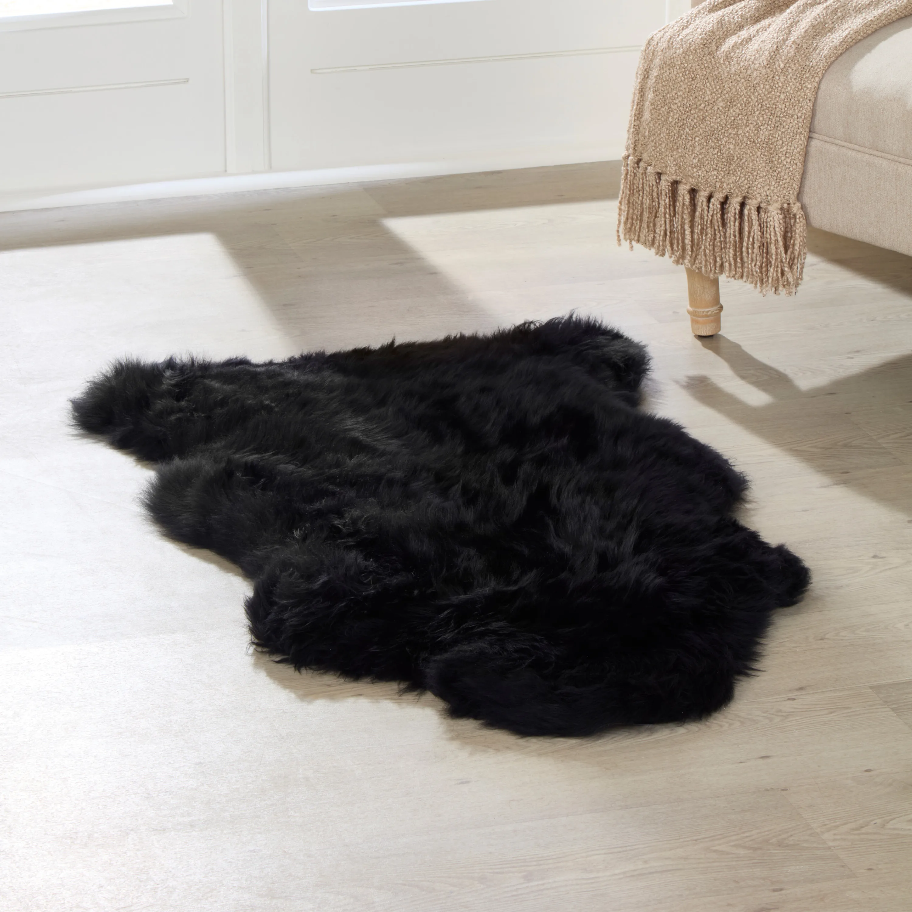 Black Sheepskin Rug XXL 1 Black Sheepskin Rug XXL