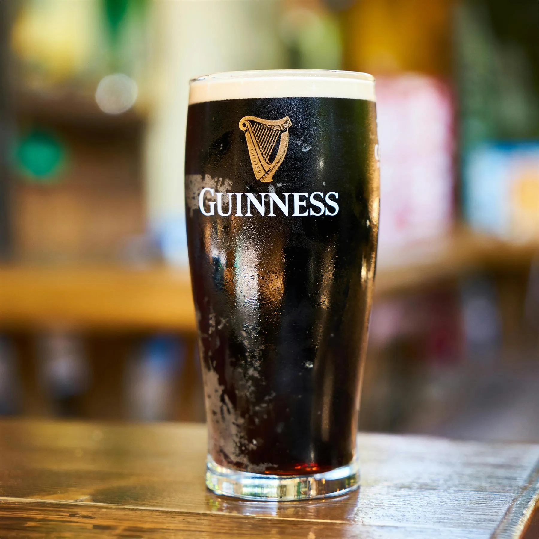 Guinness Pint Glasses - 568ml (20oz) - Pack of 24 5 Guinness Pint Glasses - 568ml (20oz) - Pack of 24