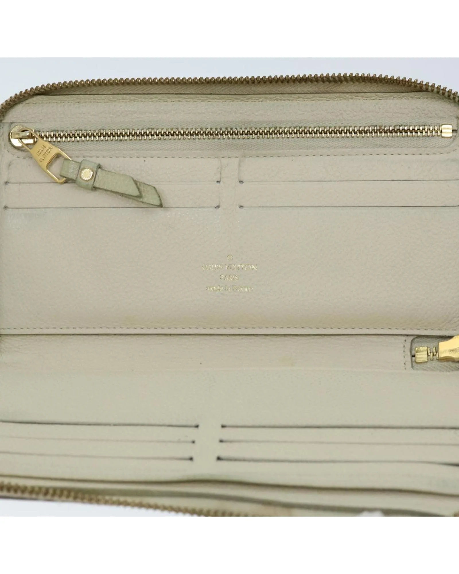 Preloved ZipAround Leather Wallet- White Long Wallets 11 Preloved ZipAround Leather Wallet- White Long Wallets