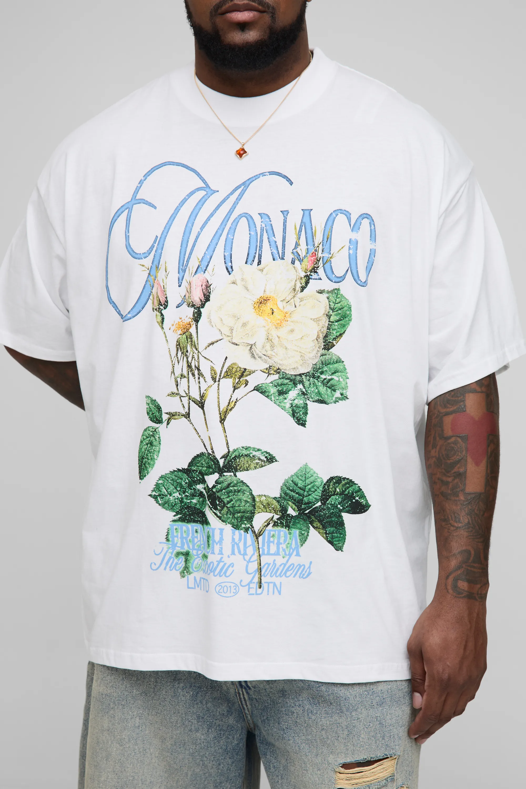 Plus Oversized Extended Neck Monaco Floral Print T-Shirt 3 Plus Oversized Extended Neck Monaco Floral Print T-Shirt