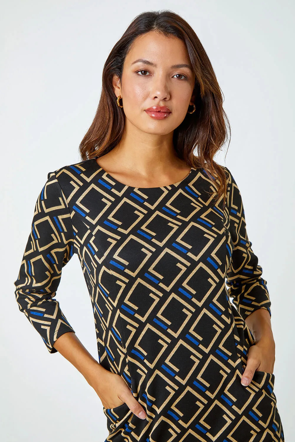 Geometric Print Shift Stretch Dress 4 Geometric Print Shift Stretch Dress