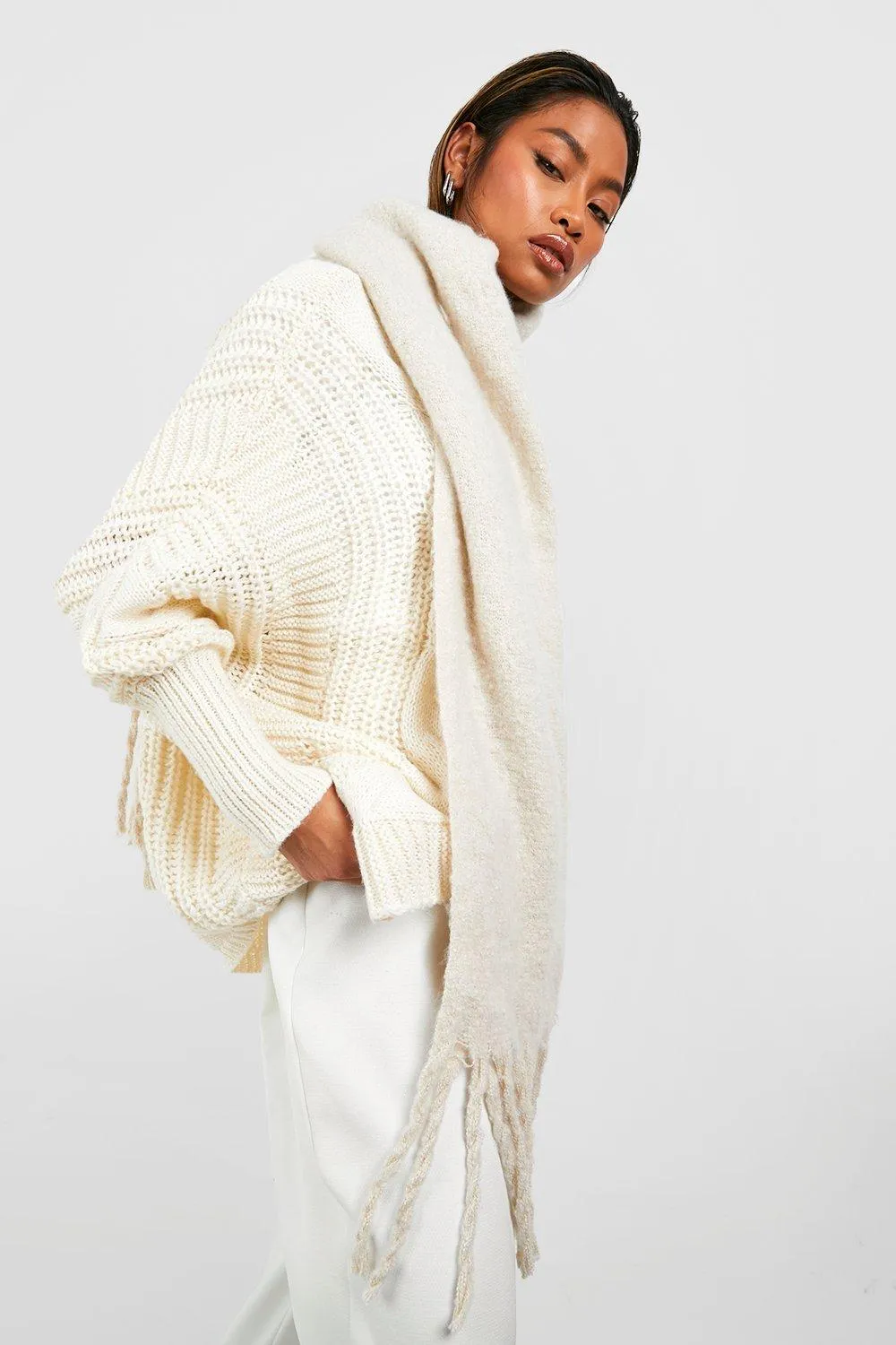 Chunky Soft Brush Fringe Scarf 3 Chunky Soft Brush Fringe Scarf