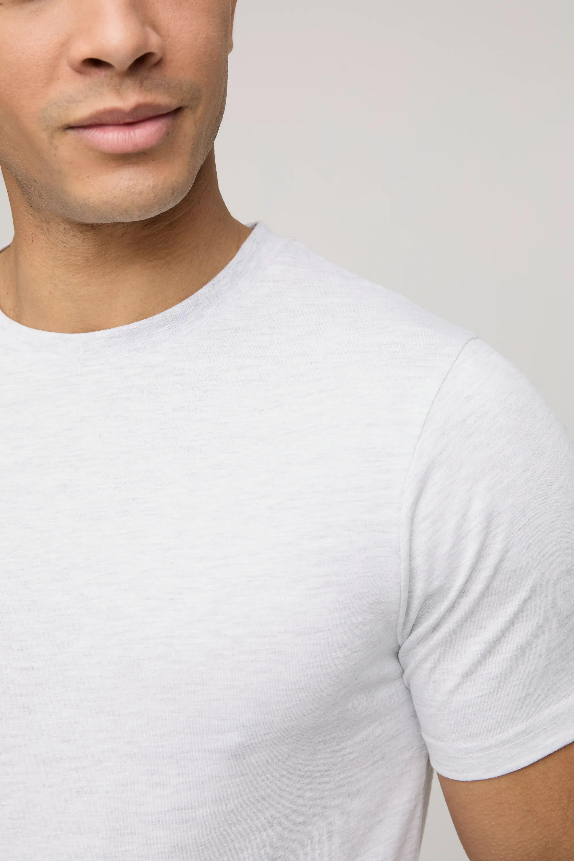 Basic Slim Fit Crew Neck T-Shirt 3 Basic Slim Fit Crew Neck T-Shirt