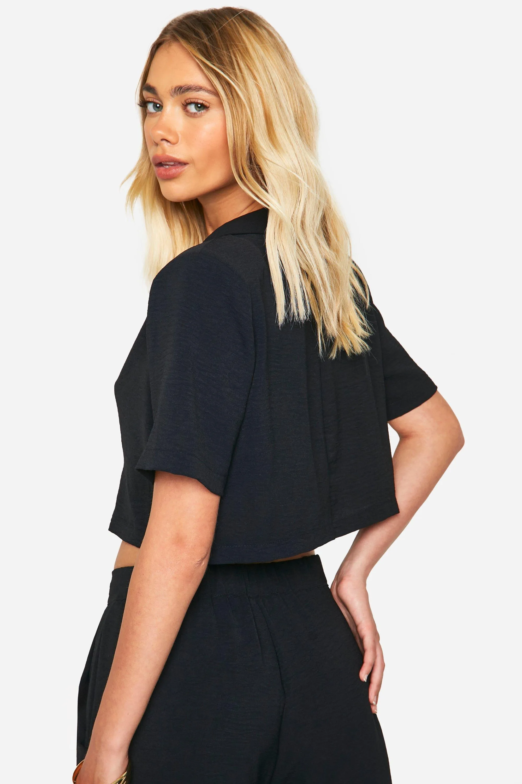 Hammered Boxy Crop Textured Blazer 2 Hammered Boxy Crop Textured Blazer