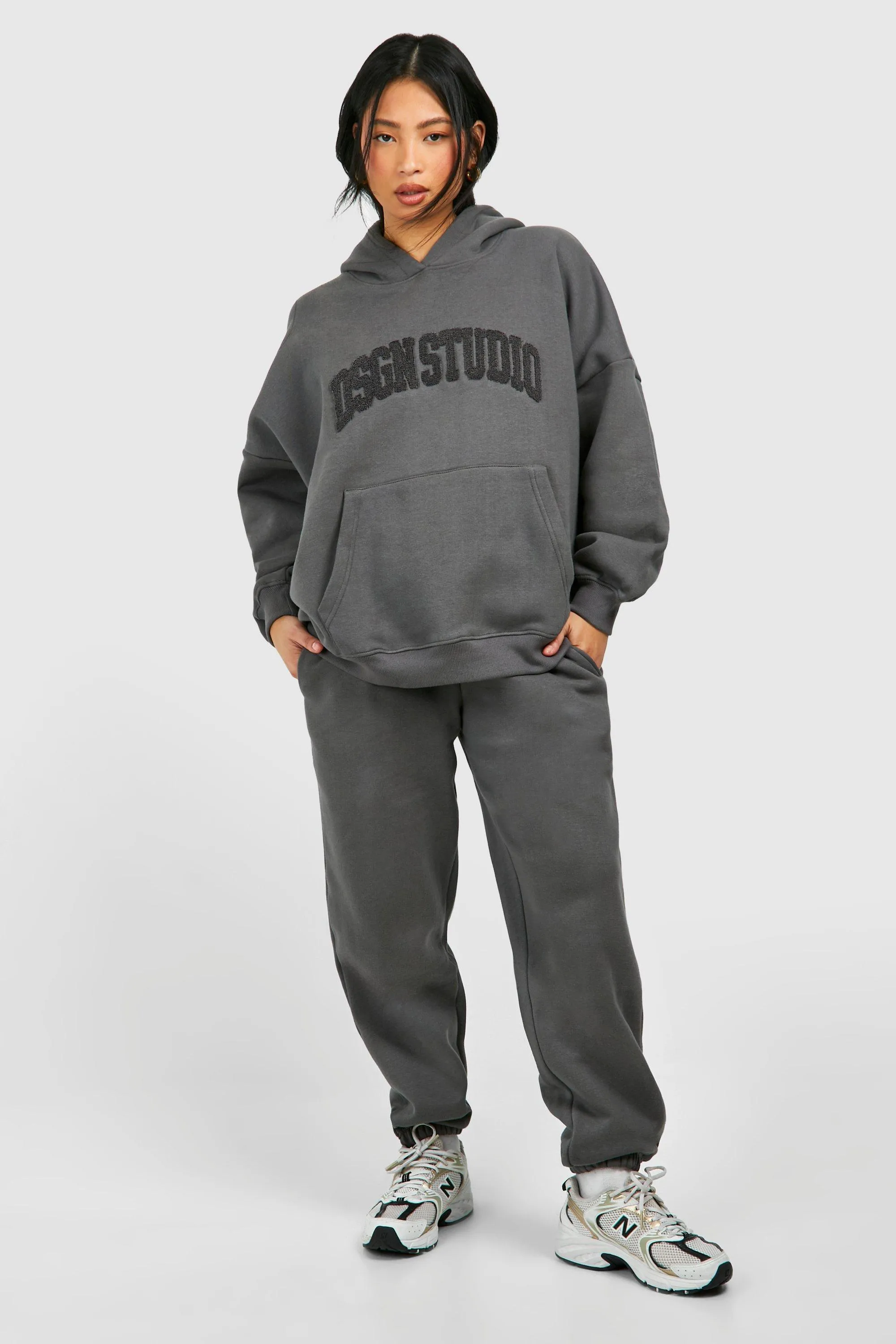 Petite DSGN Studio Hooded Applique Tracksuit