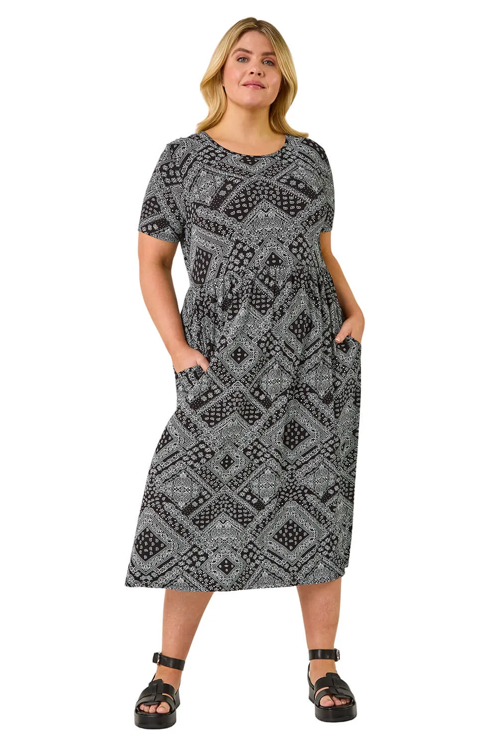 Curve Paisley Print Stretch Midi Dress 2 Curve Paisley Print Stretch Midi Dress