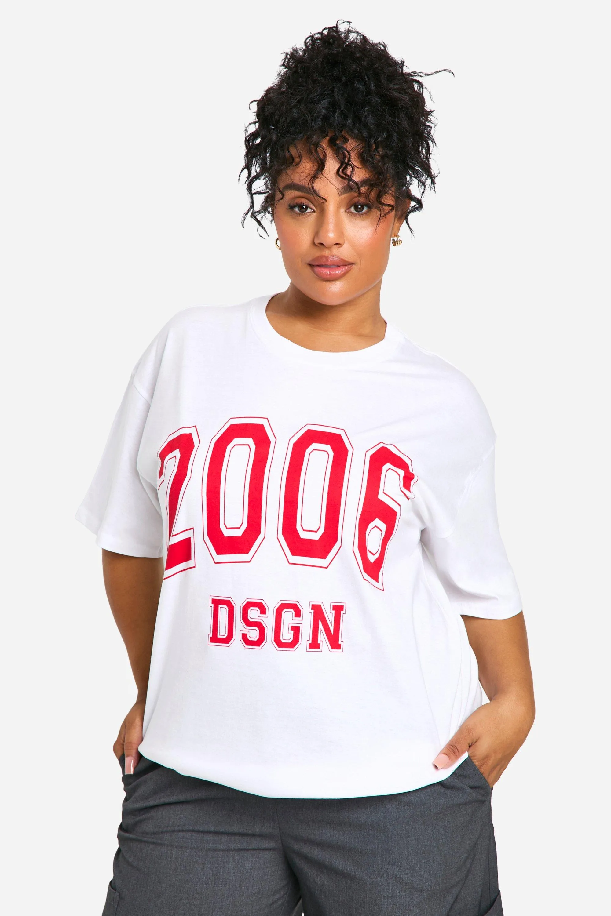 Plus DSGN Studio 2006 Oversized Graphic T-Shirt