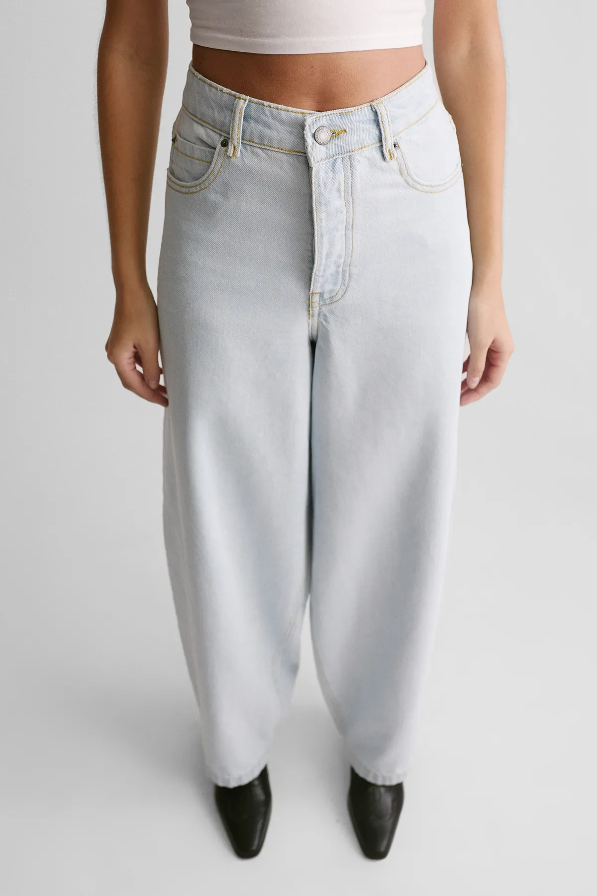 The Barrell Leg Jean 2 The Barrell Leg Jean