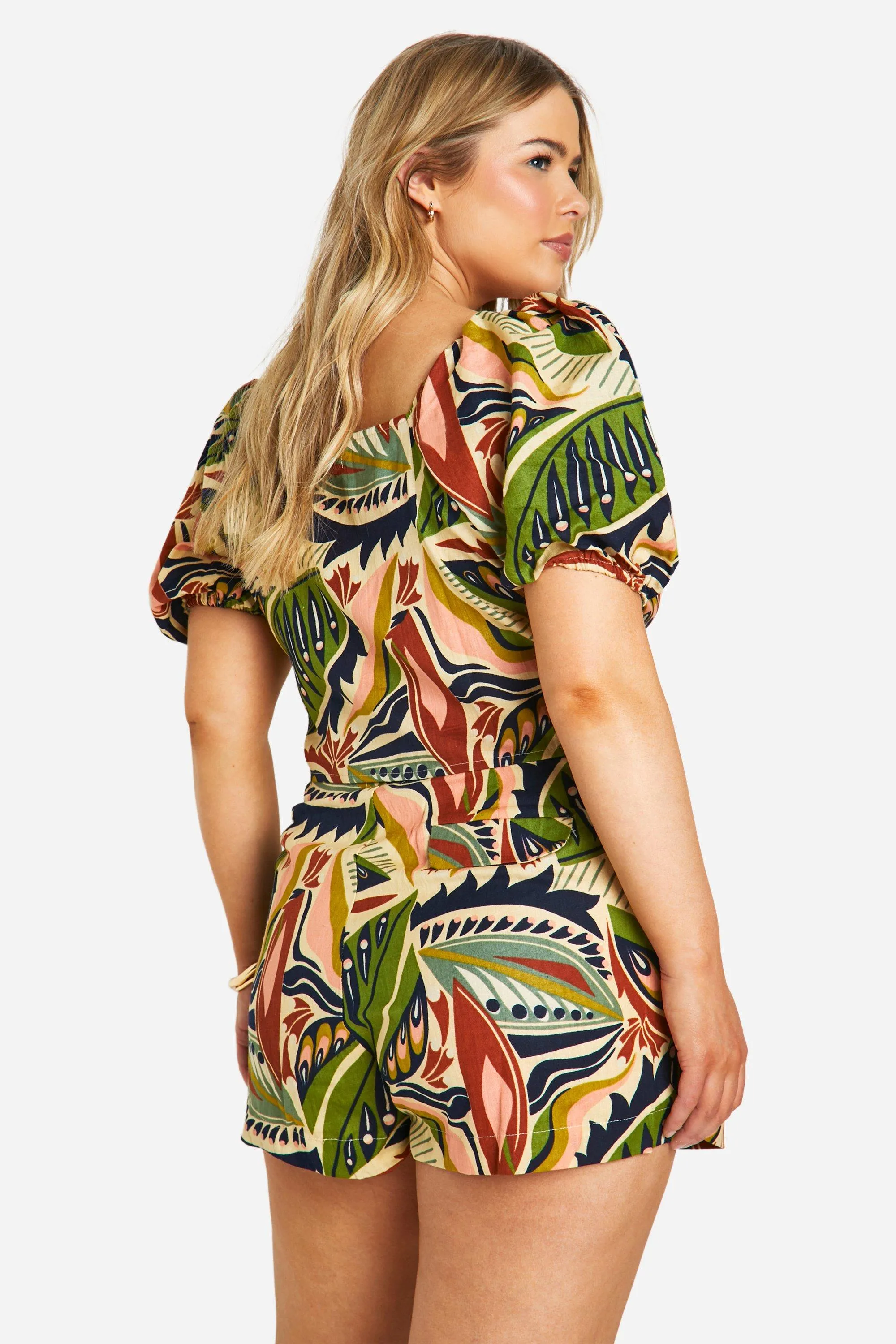 Plus Linen Feel Paisley Print Puff Sleeve Ruched Crop Top 2 Plus Linen Feel Paisley Print Puff Sleeve Ruched Crop Top