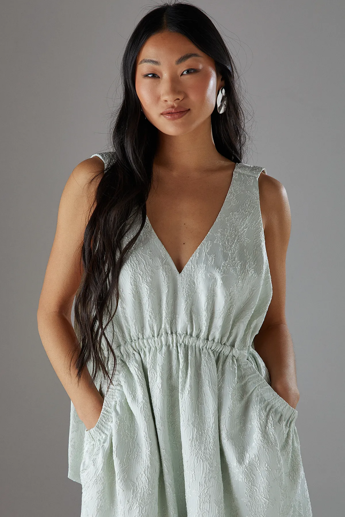 Petite Jacquard Plunge Tie Pocket Midi Dress 3 Petite Jacquard Plunge Tie Pocket Midi Dress