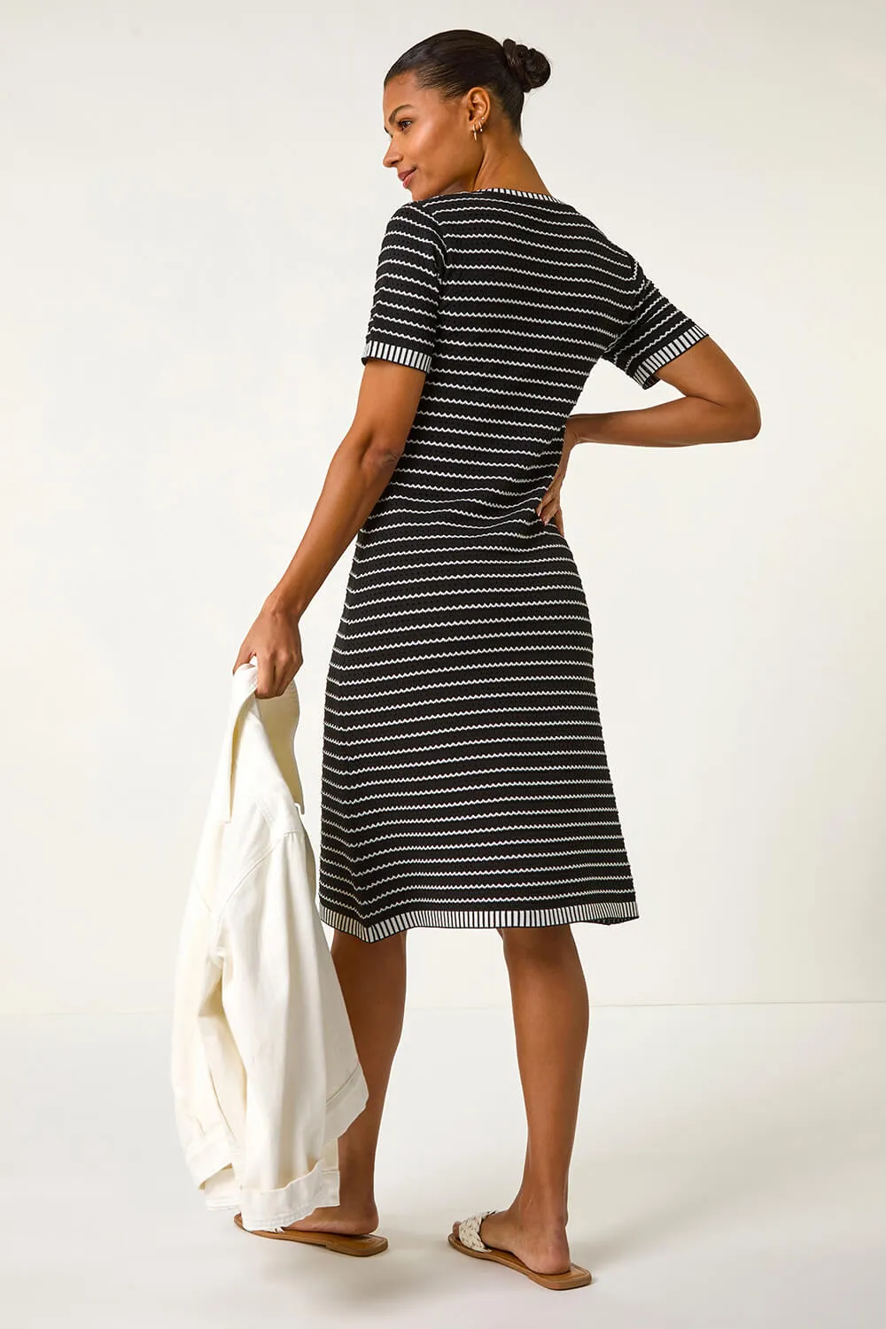 Stripe Print Knitted Dress 4 Stripe Print Knitted Dress