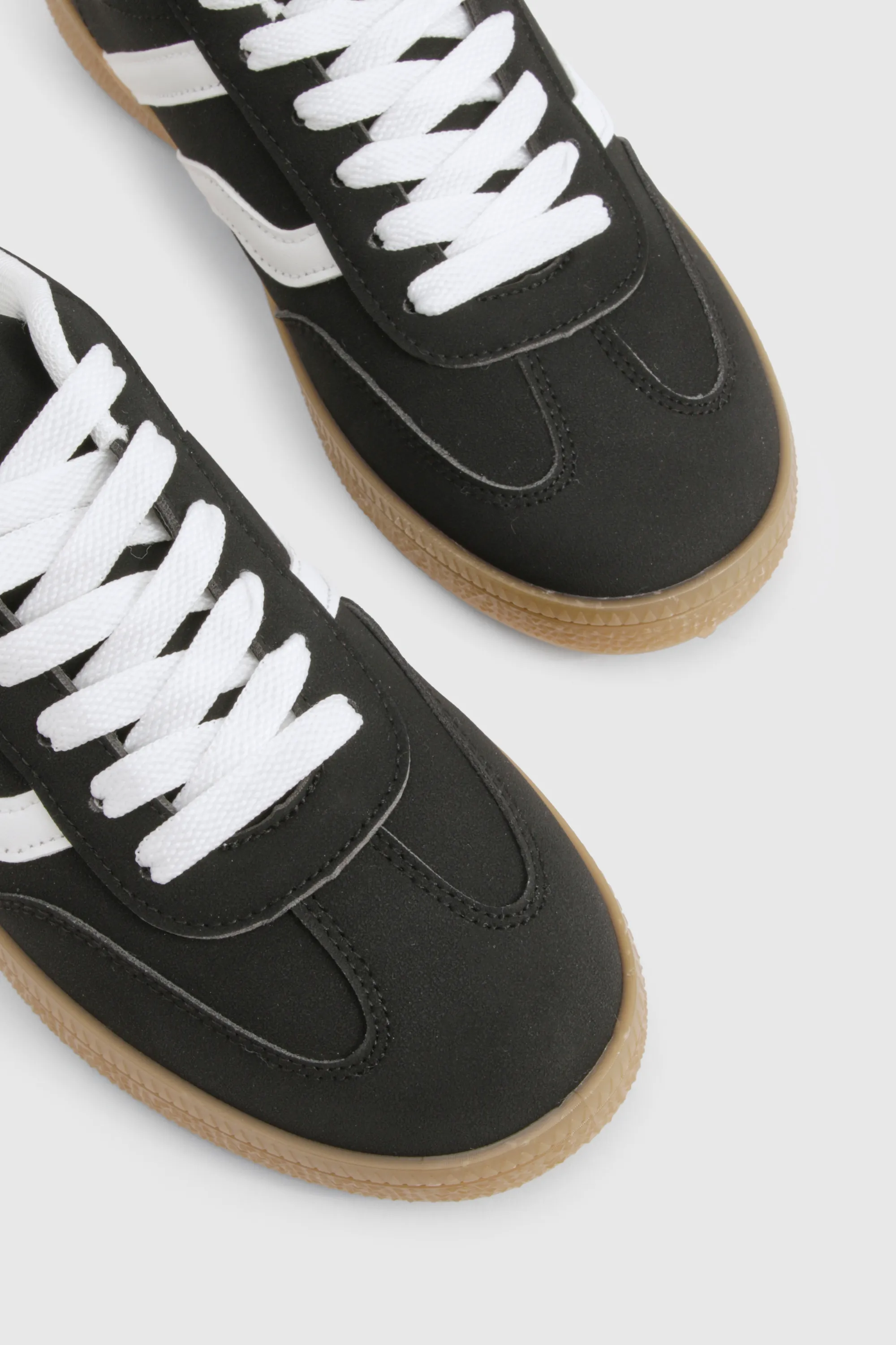 Gum Sole Striped Trainers 5 Gum Sole Striped Trainers