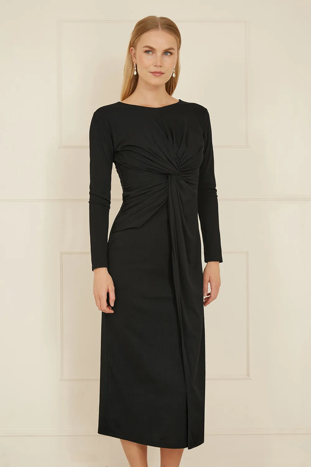 Black Midi Fitted Stretch Dress With Knot Detail