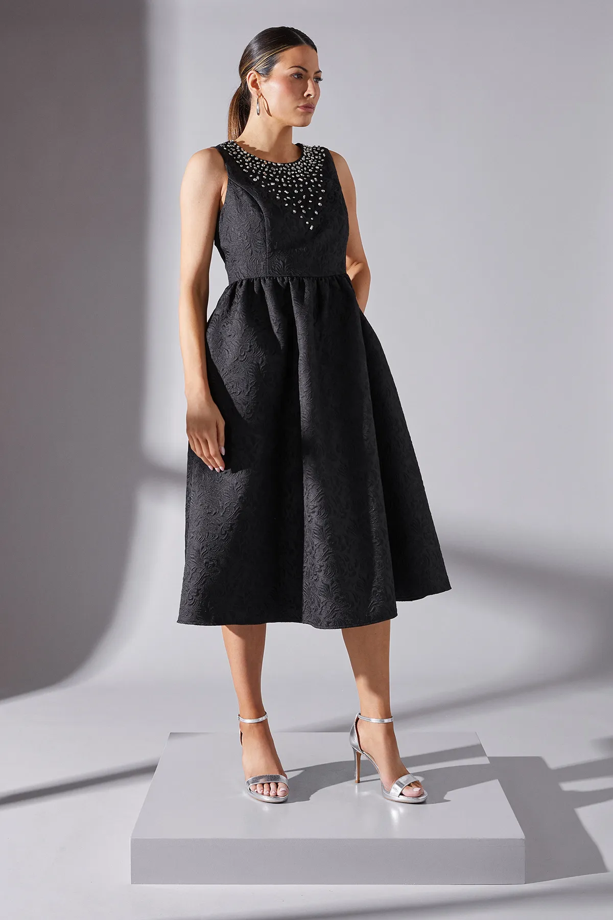 Embellished Jacquard Midaxi Dress
