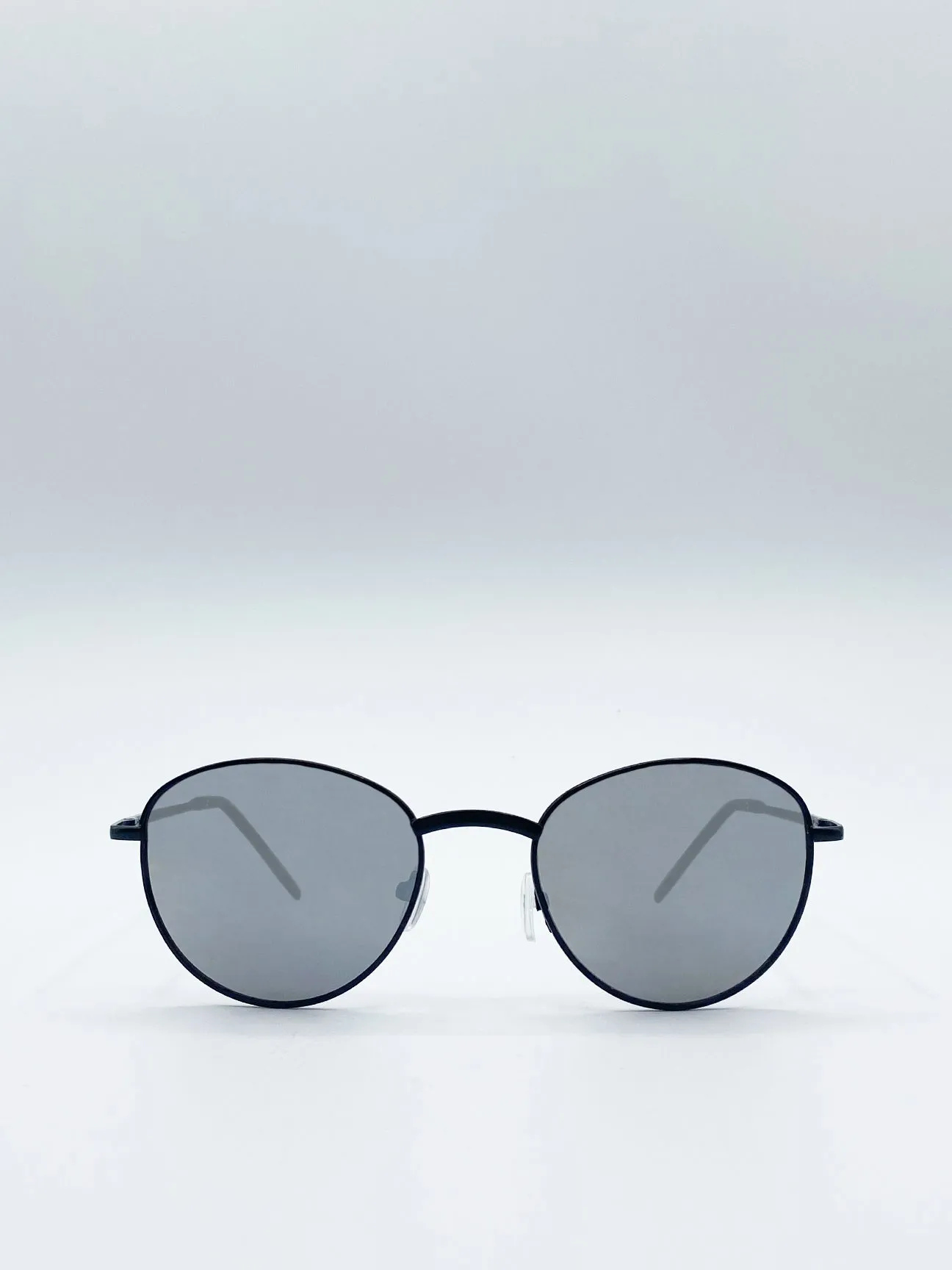 Classic Round Sunglasses with Mirror Lenses
