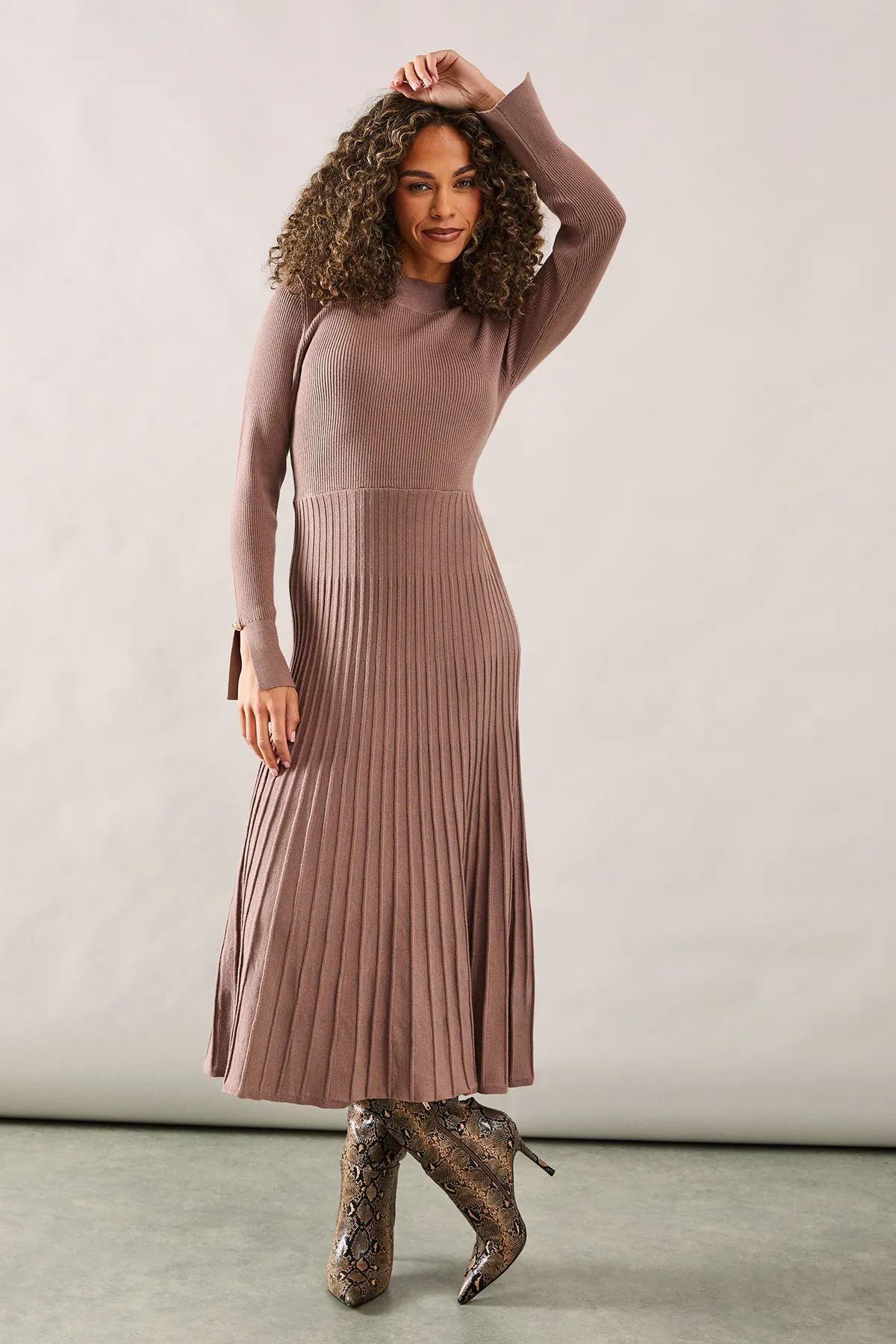 Button Cuff Detail High Neck Pleated Knitted Midaxi Dress