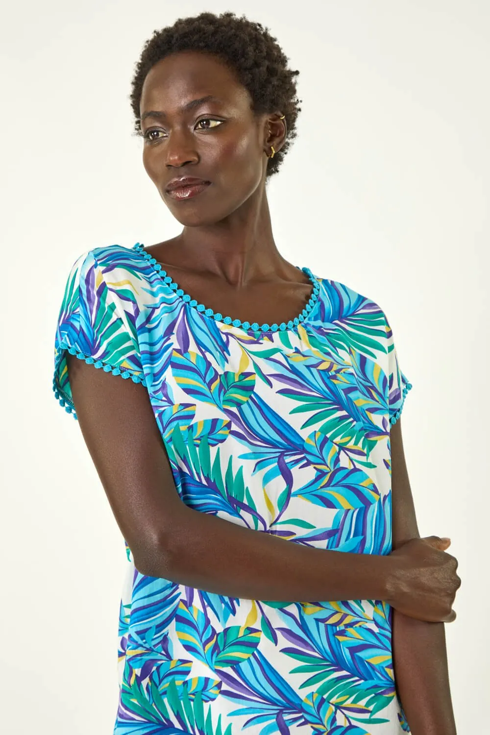 Tropical Leaf Bobble Trim Top 4 Tropical Leaf Bobble Trim Top