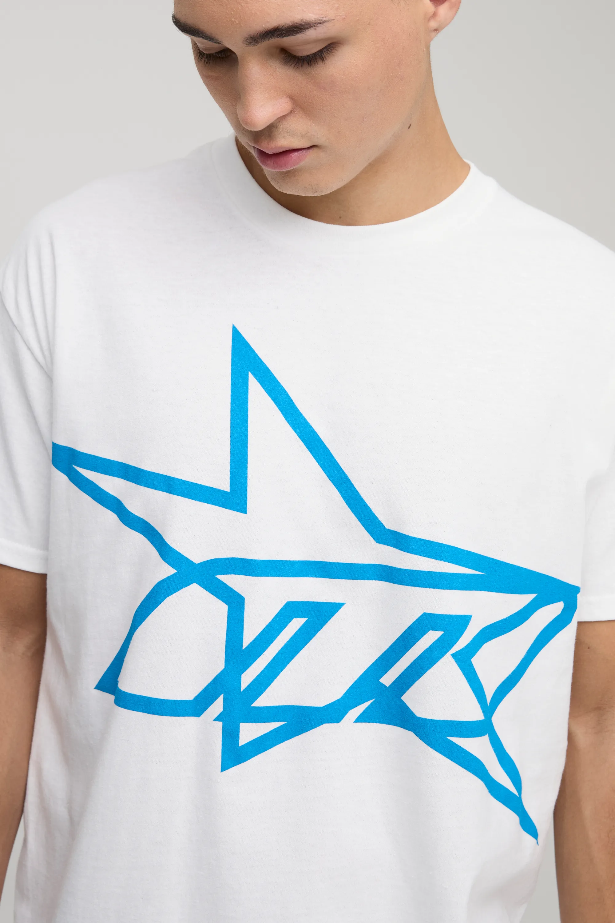 White Oversized M-Star Printed T-Shirt 3 White Oversized M-Star Printed T-Shirt