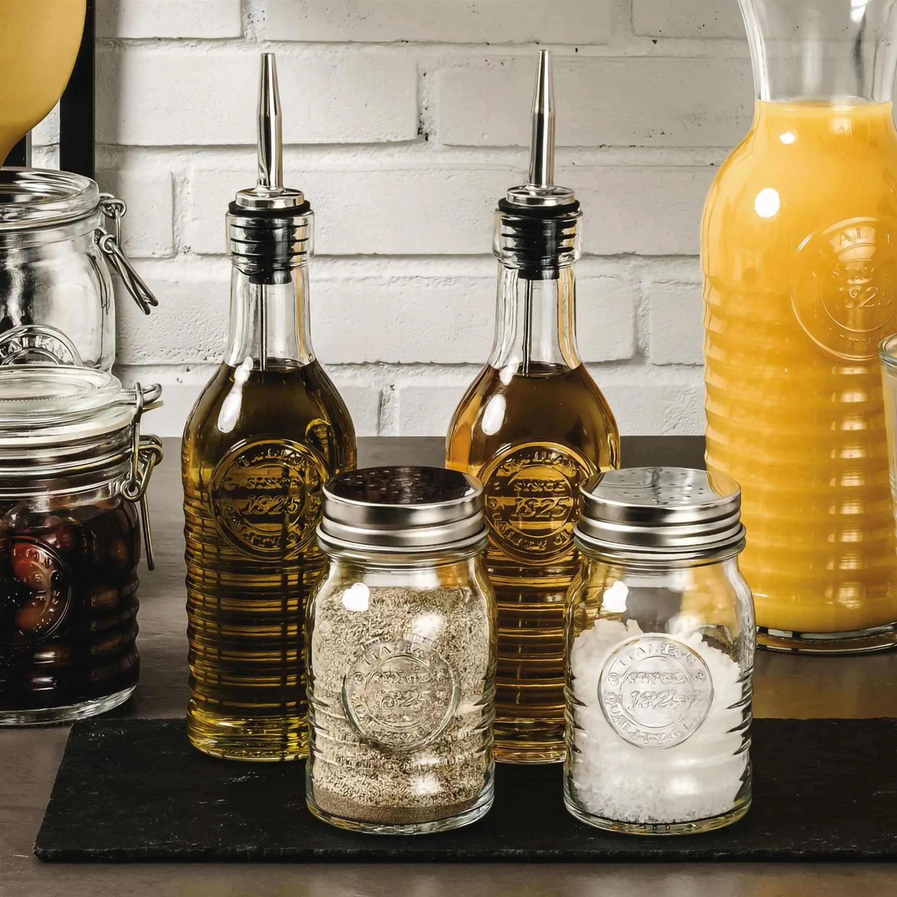 Officina 1825 Olive Oil Bottle with Pourer 268ml 5 Officina 1825 Olive Oil Bottle with Pourer 268ml