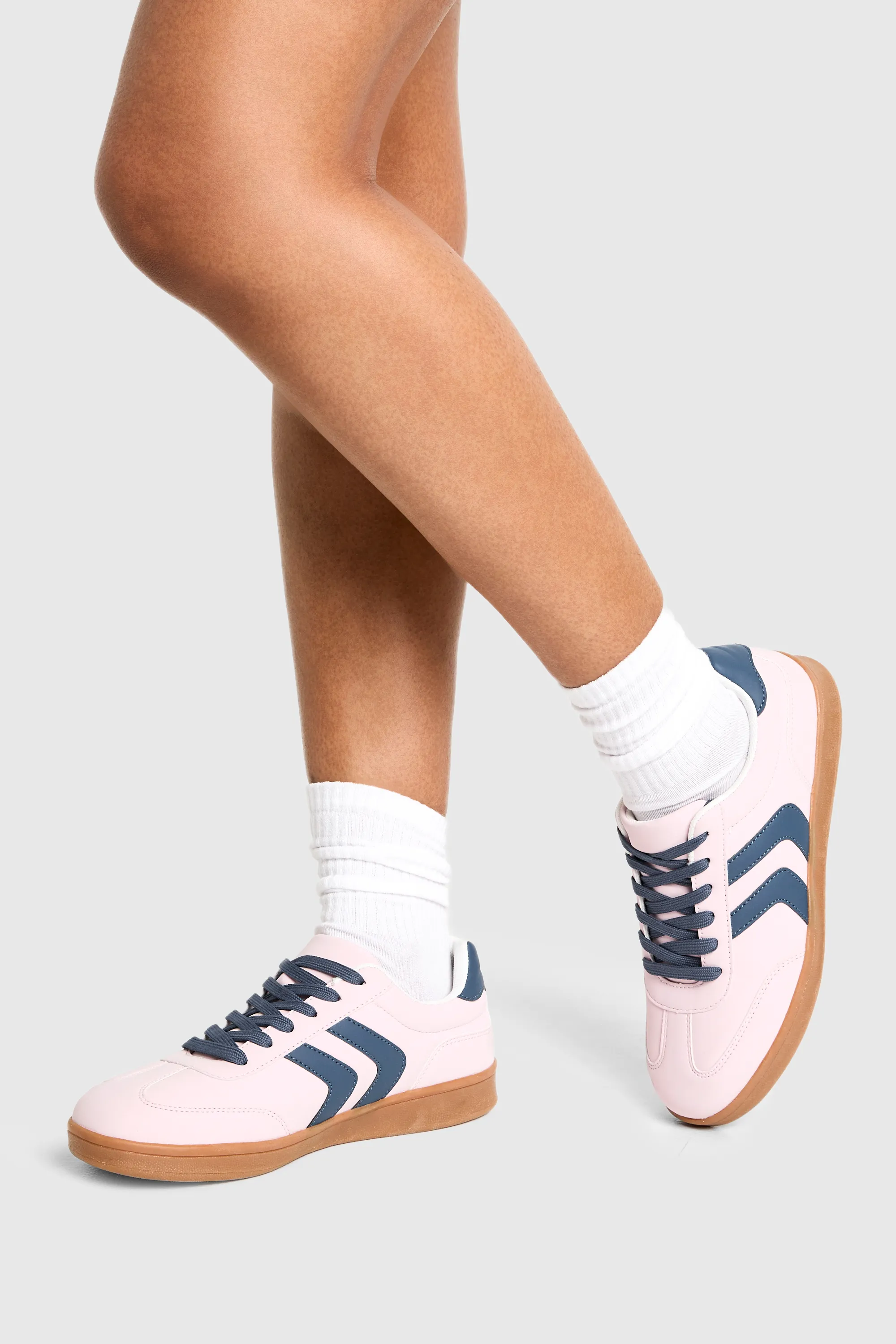 Contrast Stripe Platform Trainers 1 Contrast Stripe Platform Trainers