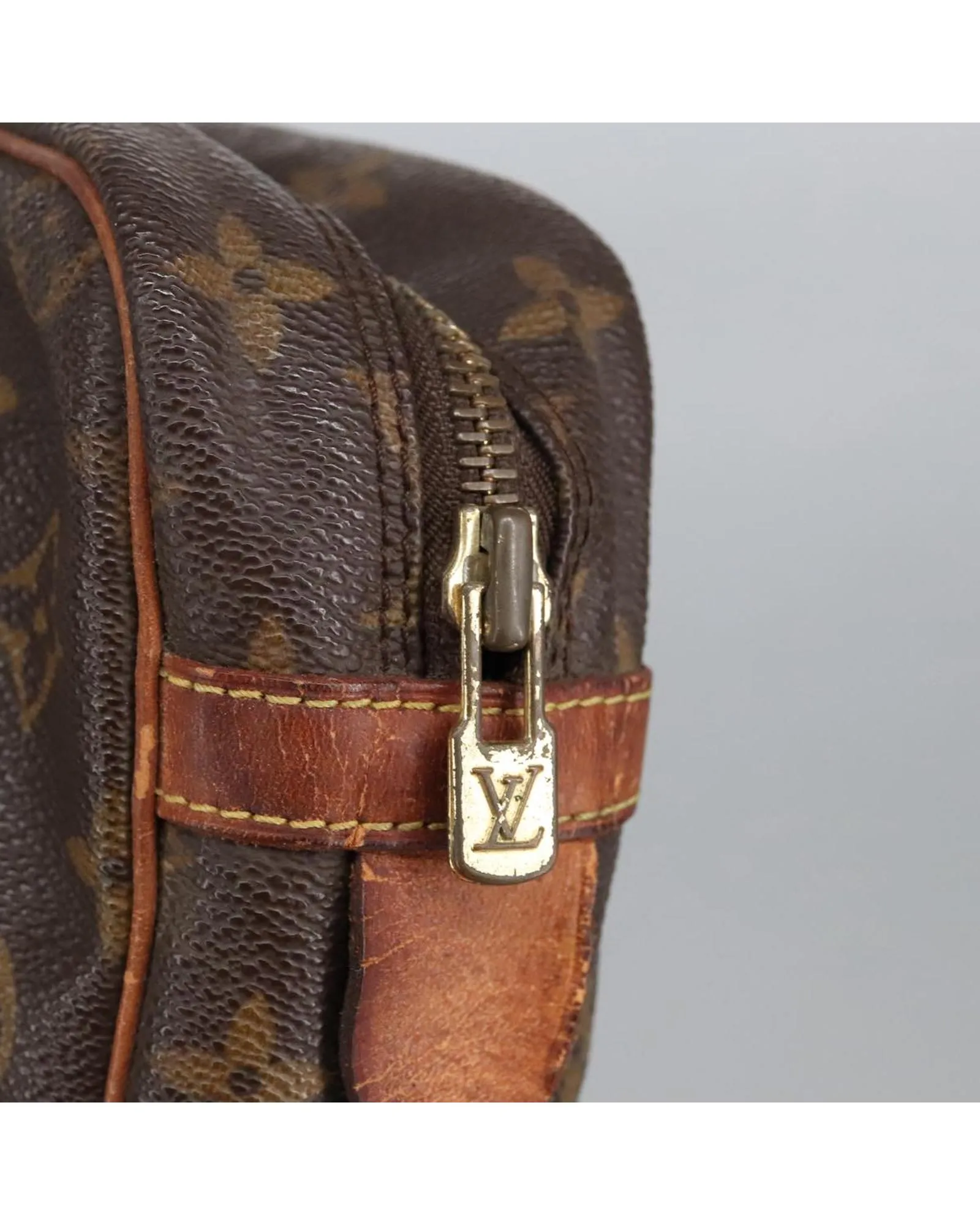Preloved Monogram Canvas Travel CaseClutches 9 Preloved Monogram Canvas Travel CaseClutches