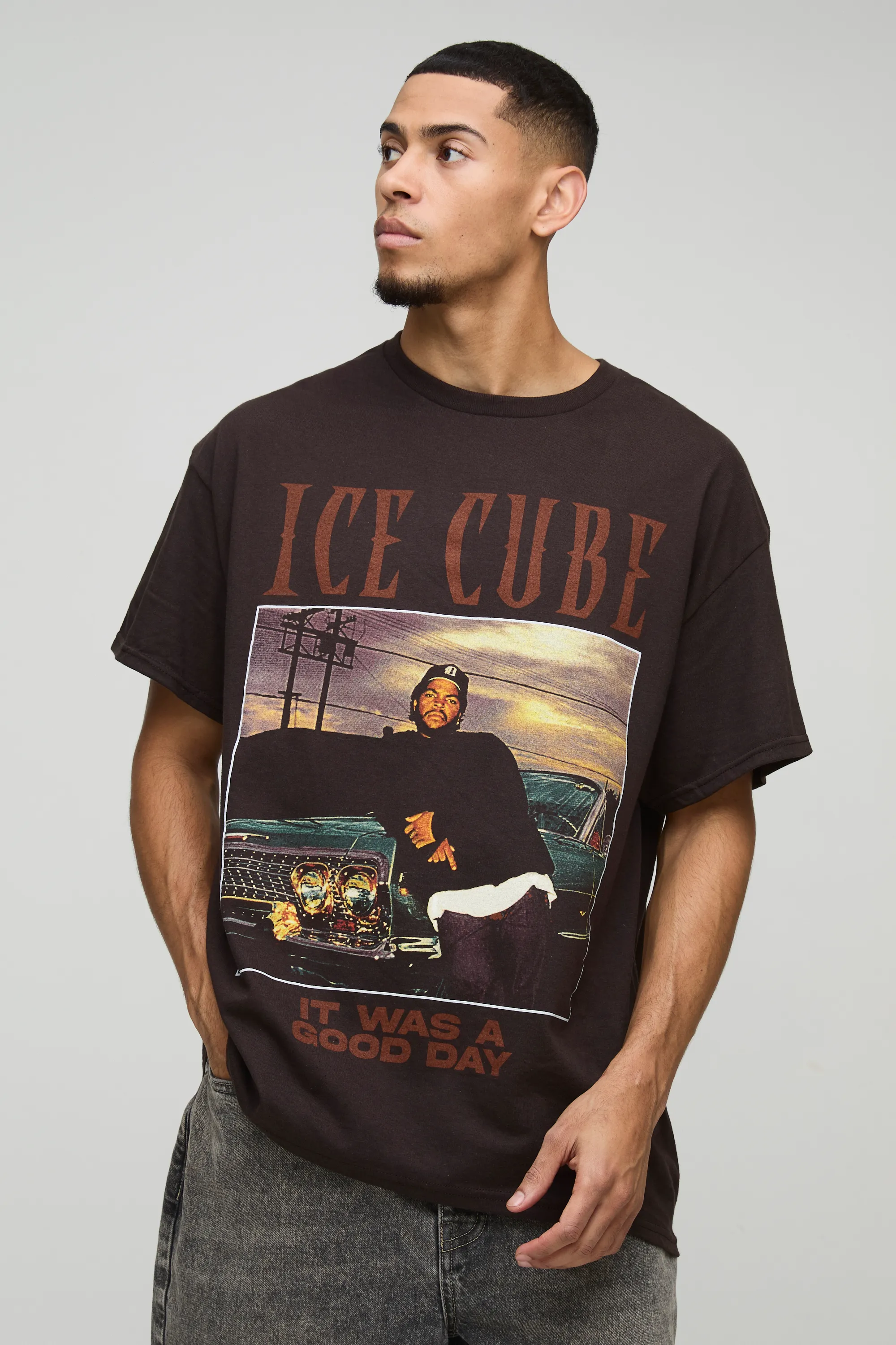 Oversized Ice Cube License Print T-Shirt 1 Oversized Ice Cube License Print T-Shirt