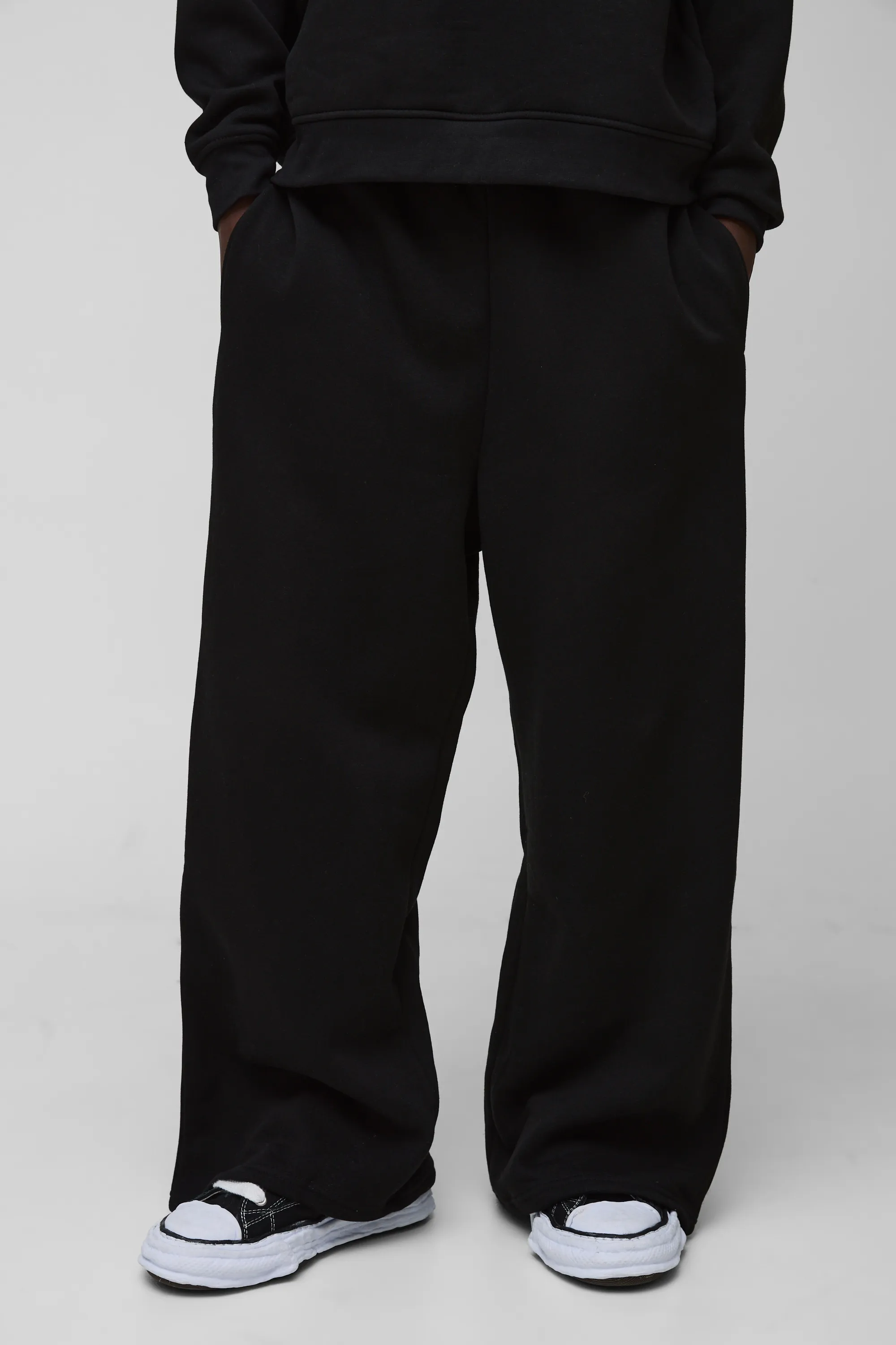 330GSM Extreme Wide Leg Basic Jogger