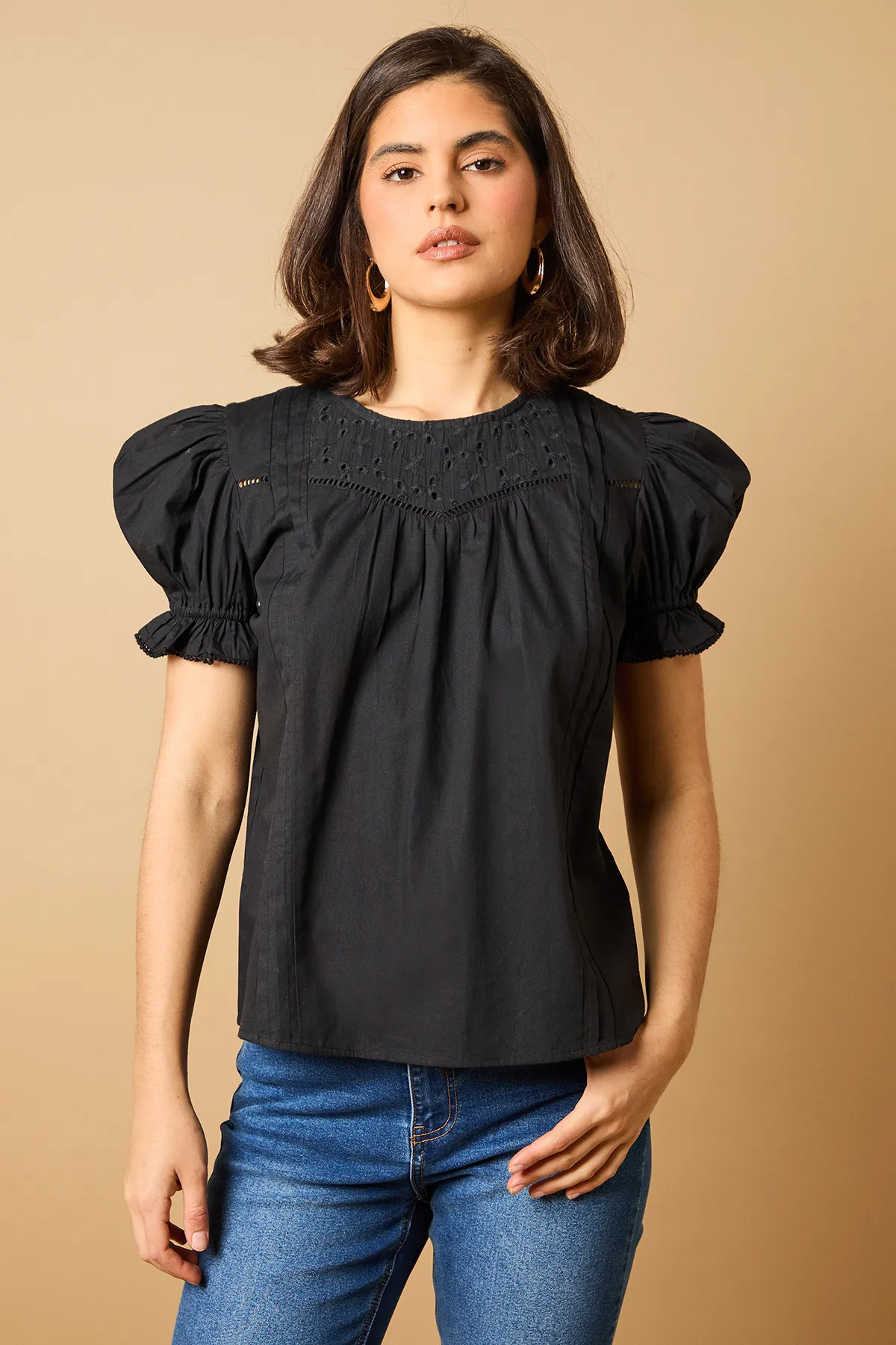 Broderie Trim Detail Puff Sleeve Blouse 2 Broderie Trim Detail Puff Sleeve Blouse