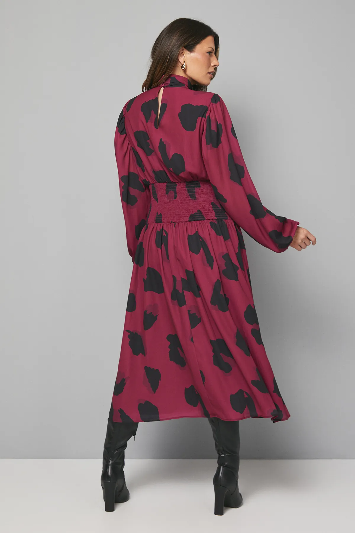 Leopard Shirred Waist Midi Dress 4 Leopard Shirred Waist Midi Dress