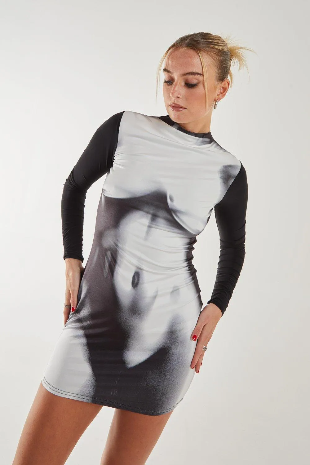 Graphic Silhouette Long Sleeve Dress