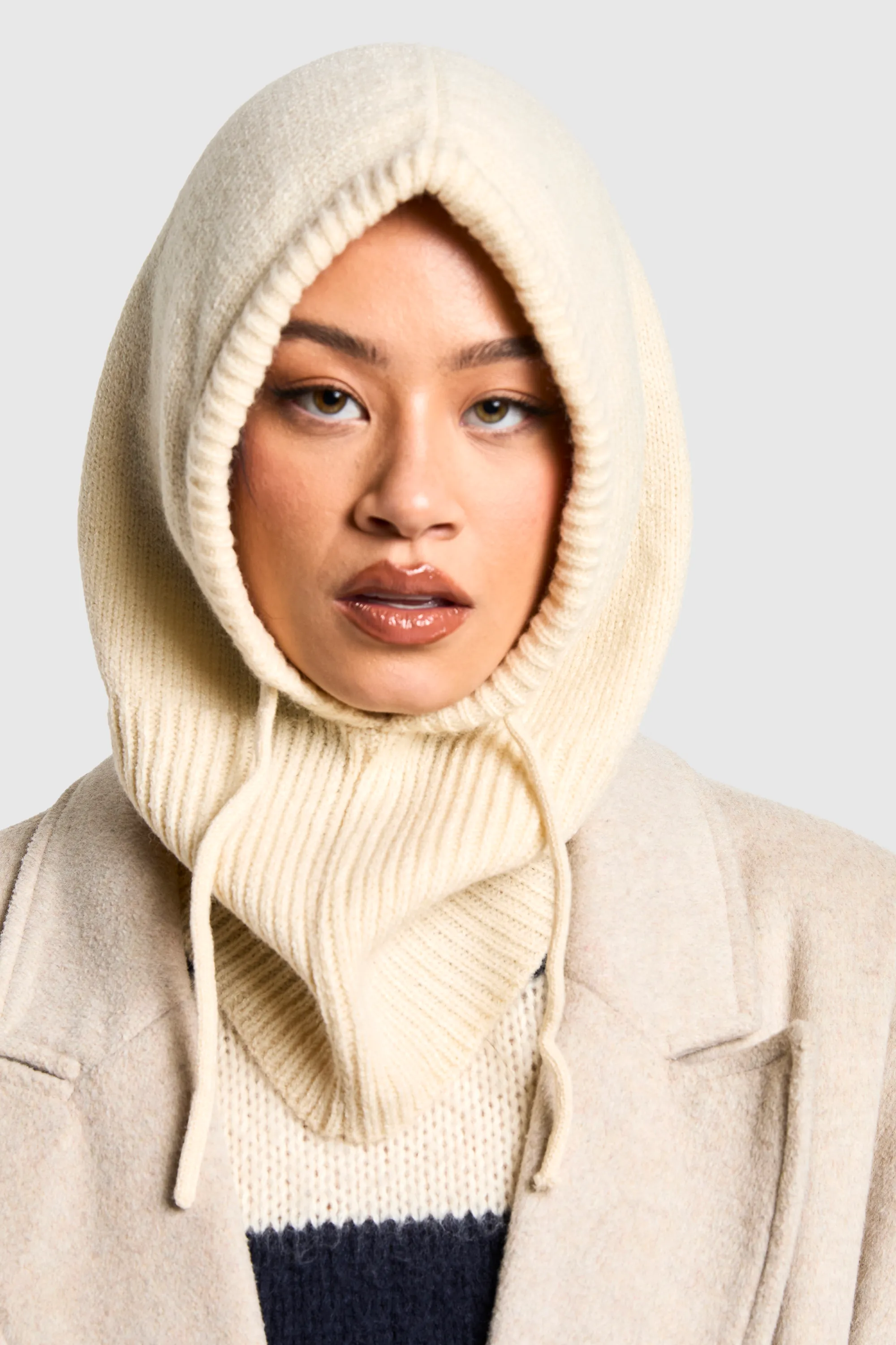 Knitted Cosy Hood
