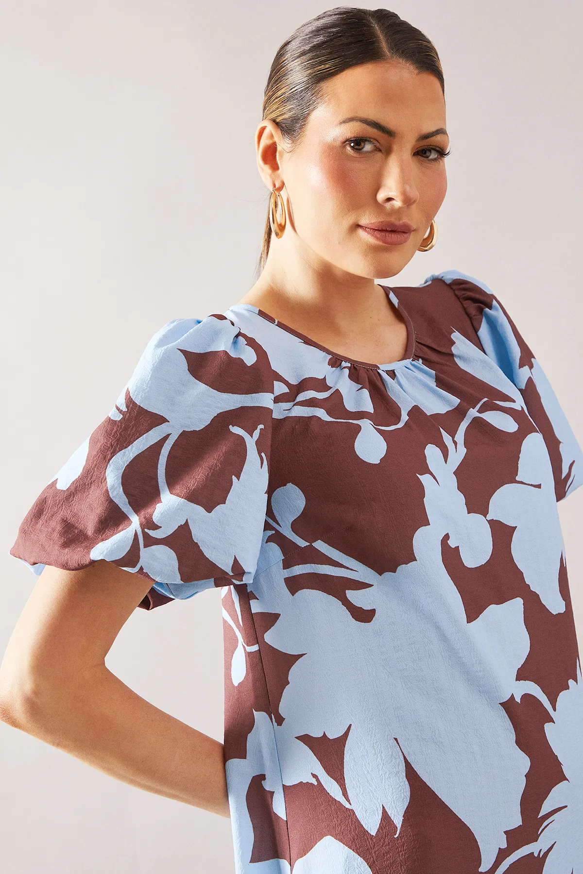 Floral Puff Sleeve Tie Back Midaxi Dress 3 Floral Puff Sleeve Tie Back Midaxi Dress